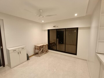 Room in 2 BHK Apartment at Om Ashish C.H.S, Malad West – for Rent