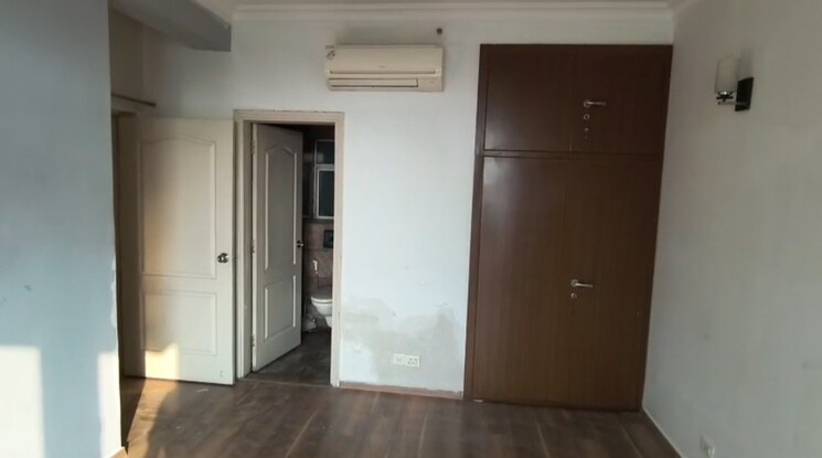 Room, raheja-vedaanta 3 Bedroom 1833 Sq.Ft. Apartment In Sector 108 Gurgaon 9384529