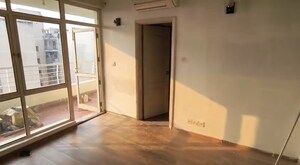 Room in 3 BHK Apartment at Raheja Vedaanta, Sector 108 – for Rent