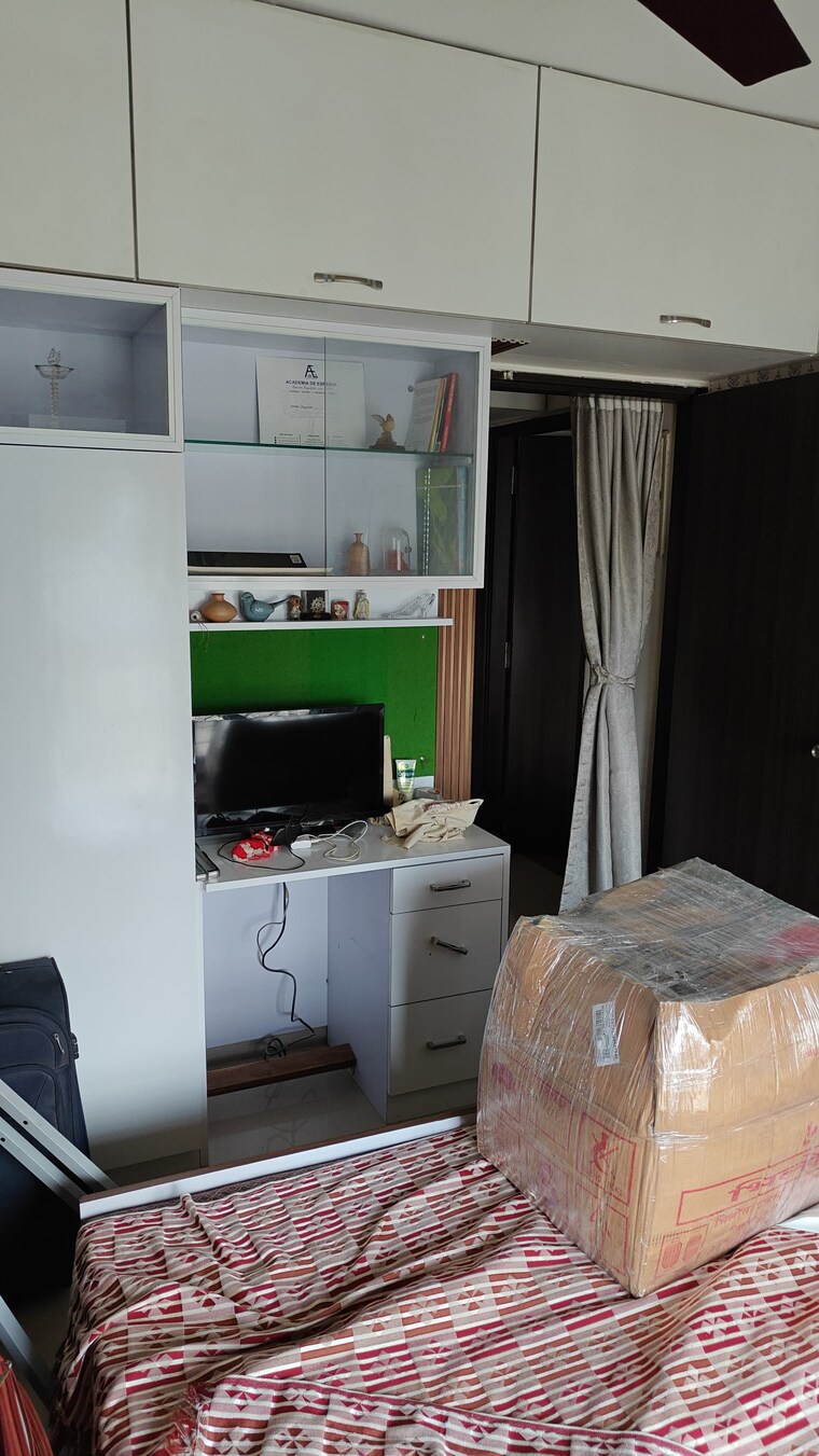 Master Bedroom, runwal-pearl 1 Bedroom 500 Sq.Ft. Apartment In Manpada Thane 9384534