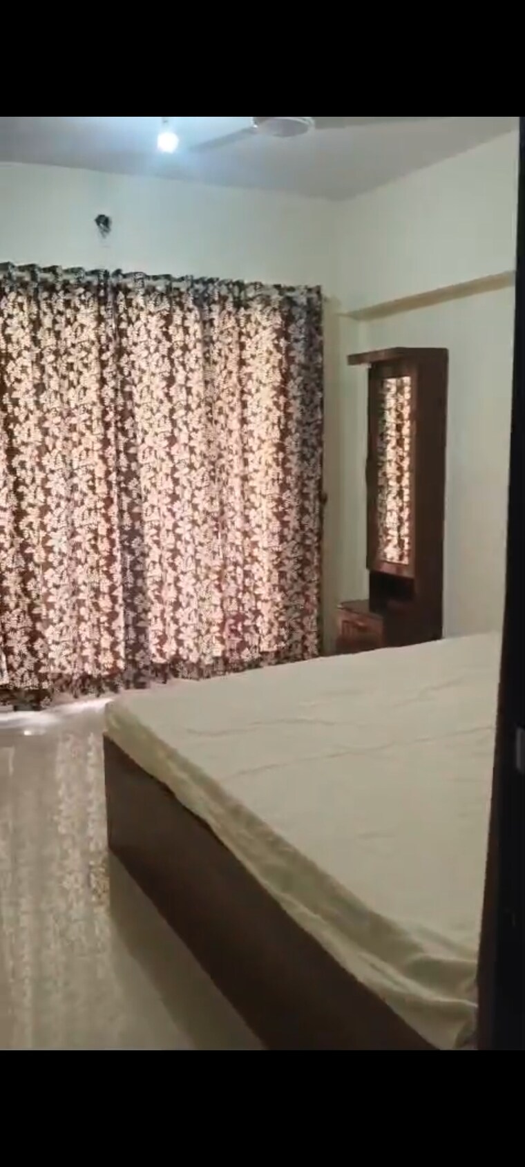 Bedroom, air-view-apartment 3 Bedroom 900 Sq.Ft. Apartment In Vile Parle East Mumbai 9384573