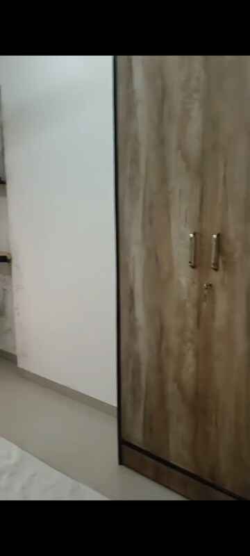 Bathroom in 3 BHK Apartment at Air View Apartment, Vile Parle East – for Rent