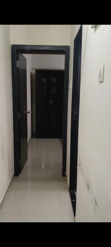 Building Lobby in 3 BHK Apartment at Air View Apartment, Vile Parle East – for Rent