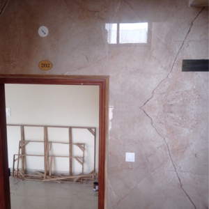 Room in 3 BHK Builder Floor at Hutchins Square Apartments, Hutchins Road – for Sale