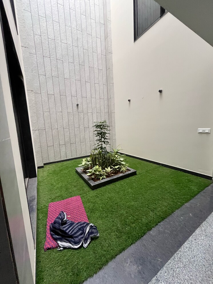 Balcony, sushant-lok-3 5 Bedroom 432 Sq.Yd. Villa In Sector 57 Gurgaon 9384581