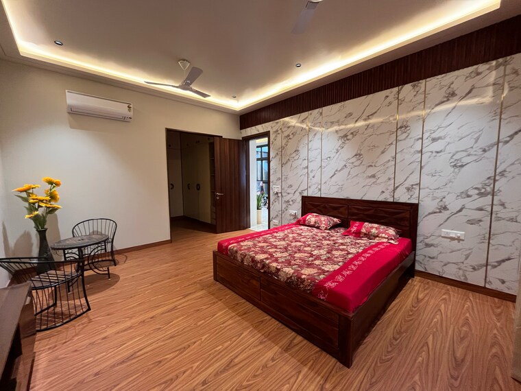 Bedroom, sushant-lok-3 5 Bedroom 432 Sq.Yd. Villa In Sector 57 Gurgaon 9384581