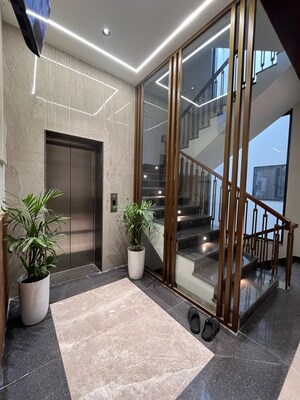 Staircase in 5 BHK Villa at Sushant Lok 3, Sector 57 – for Rent