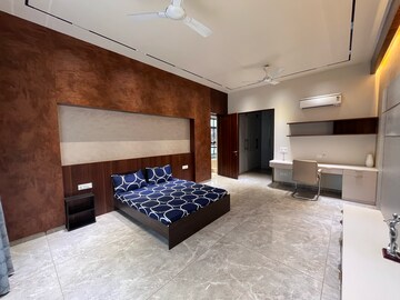 Bedroom in 5 BHK Villa at Sushant Lok 3, Sector 57 – for Rent