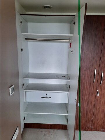 Furnished Amenities in 4 BHK Apartment at Lodha Fiorenza, Goregaon East – for Sale