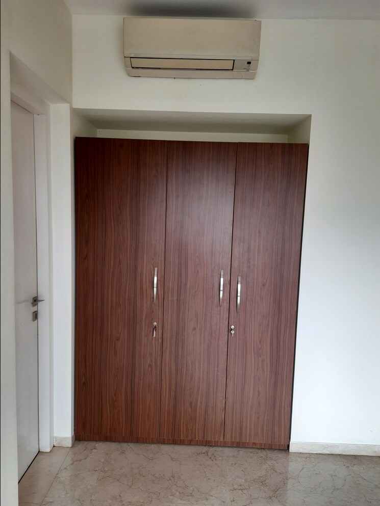 Room, lodha-fiorenza 4 Bedroom 2250 Sq.Ft. Apartment In Goregaon East Mumbai 9384575