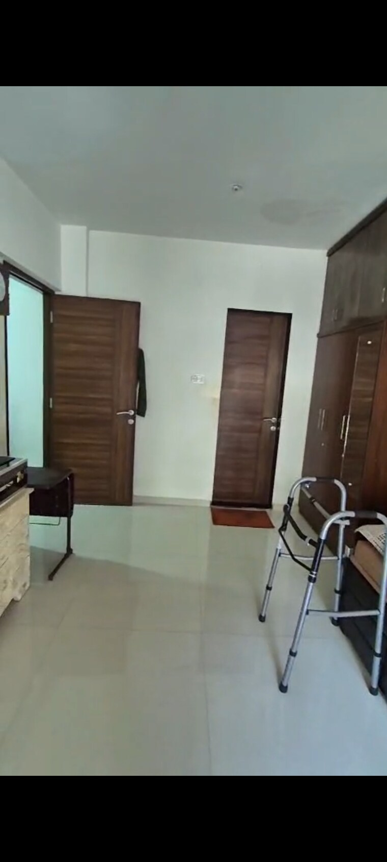 undefined, nivara-deepanjali-chsl 2 Bedroom 646 Sq.Ft. Apartment In Vile Parle East Mumbai 9384605