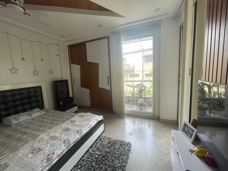 Bedroom, janakpuri 3 Bedroom 1818 Sq.Ft. Builder Floor In Janakpuri Delhi 9384612