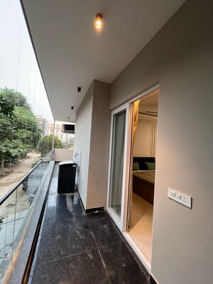 Balcony in 1 BHK Builder Floor at Sector 42 – for Rent