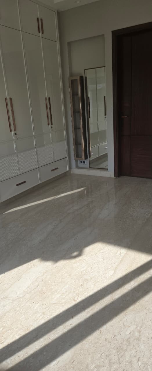 3 BHK Builder Floor For Rent in Janakpuri