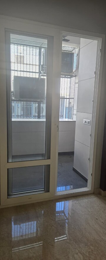 Bathroom in 3 BHK Builder Floor at Janakpuri – for Rent