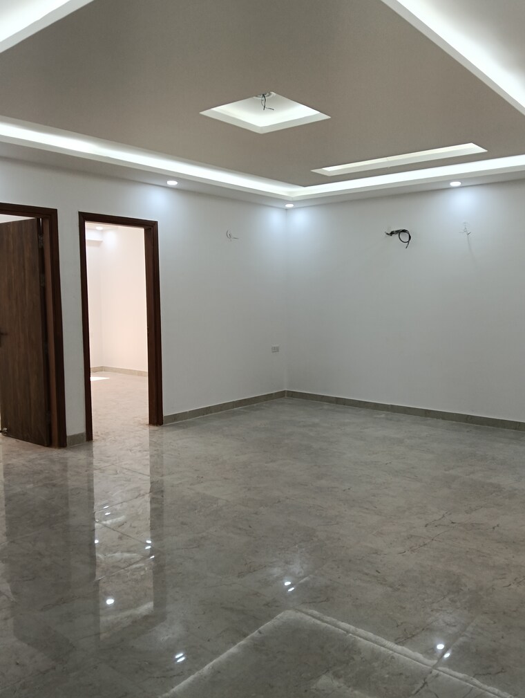 Room, uninav-utopia 3 Bedroom 2125 Sq.Ft. Apartment In Morti Ghaziabad 9384680