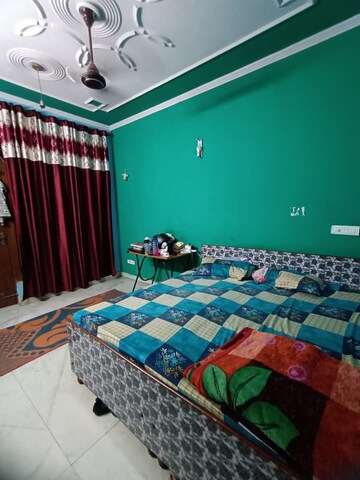 Bedroom in 1 BHK Builder Floor at Sector 55 – for Rent