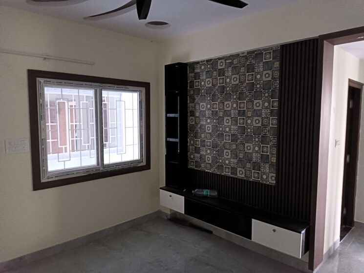 Room, kr puram 2 Bedroom 1302 Sq.Ft. Apartment In Kr Puram Bangalore 9384677