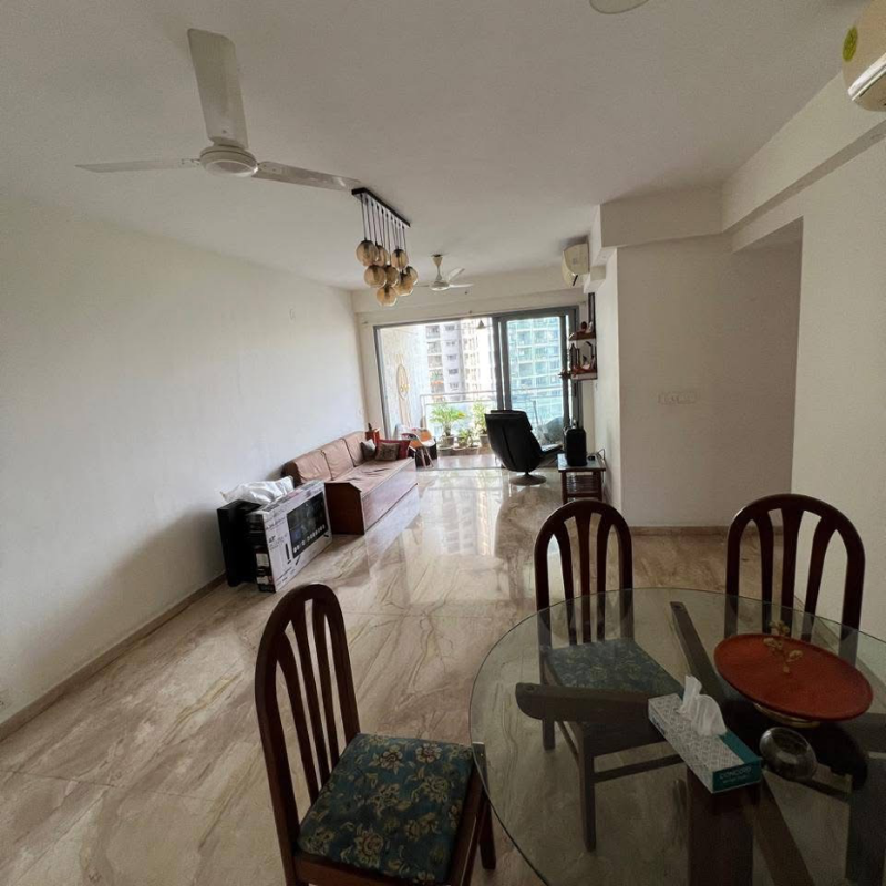 2 BHK + Servant Room Apartment For Rent in Amar Kunj Goregaon West