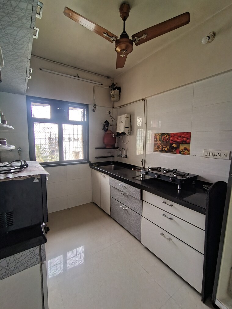 Team Area, dharam-palace 1 Bedroom 580 Sq.Ft. Apartment In Borivali East Mumbai 9384869