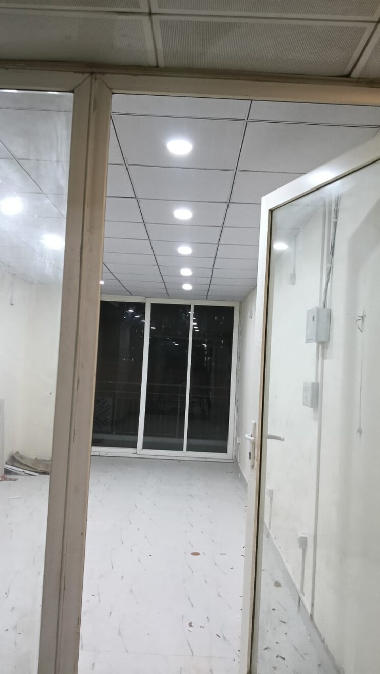 undefined, gaur-city-center Commercial Office Space 500 Sq.Ft. In Sector 4 Greater Noida Greater Noida 9384956