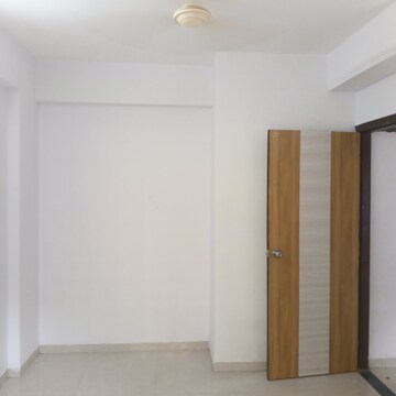 Room in 1 BHK Apartment at Sterling Heights Vasai East, Vasai East – for Rent