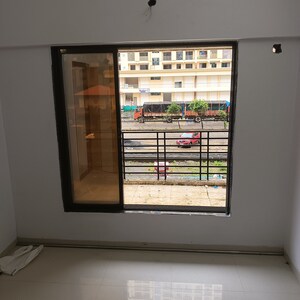 Room in 1 BHK Apartment at Sterling Heights Vasai East, Vasai East – for Rent