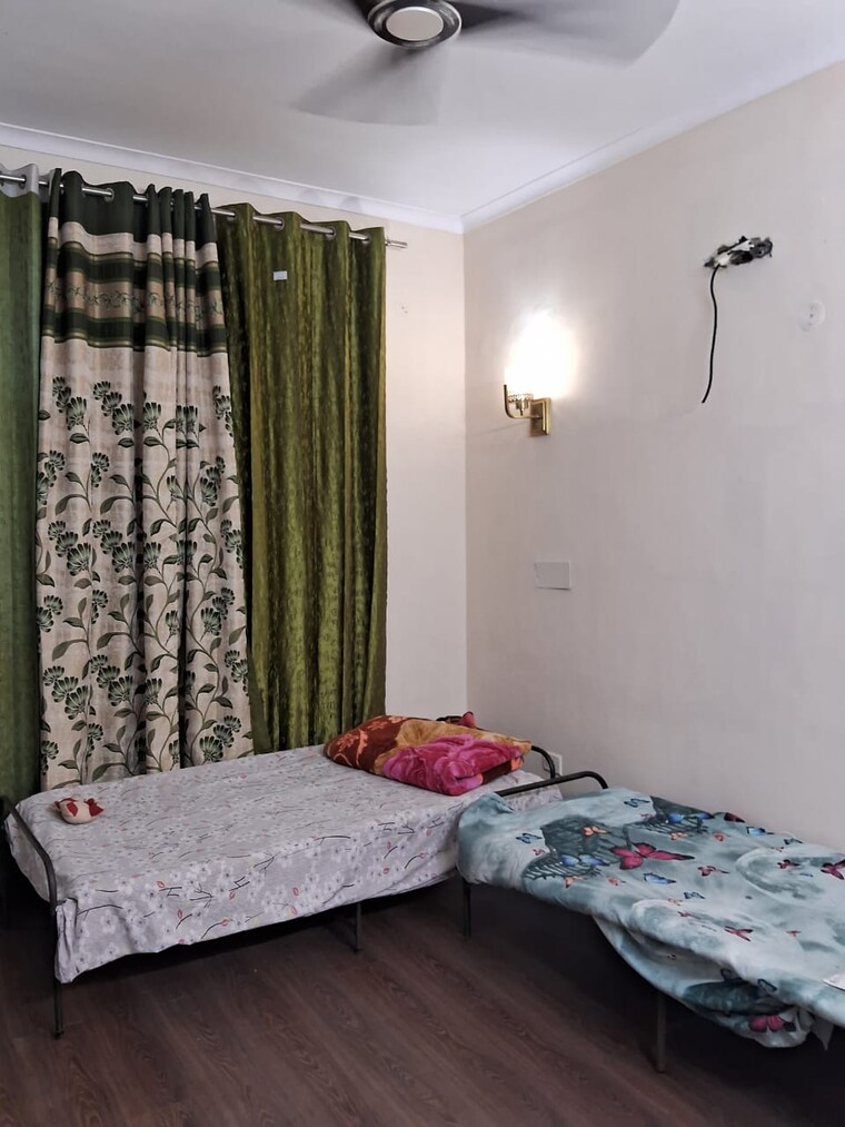 Bedroom, vatika-india-next 3 Bedroom 240 Sq.Ft. Builder Floor In Sector 82 Gurgaon 9384978