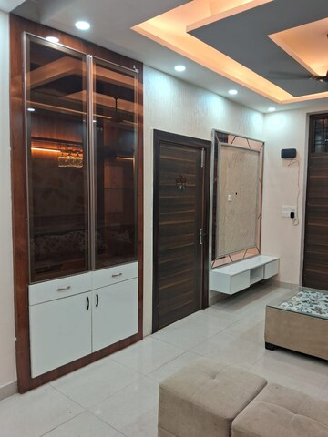 Building Lobby in 3 BHK Builder Floor at Vatika India Next, Sector 82 – for Sale