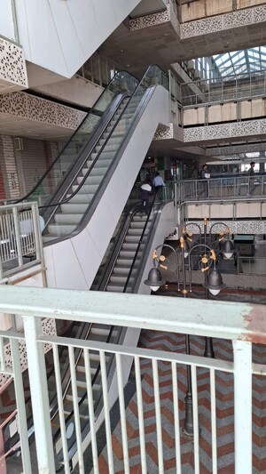  Office Space – Exterior View View at Gaur City Center, Sector 4 Greater Noida - for Rent