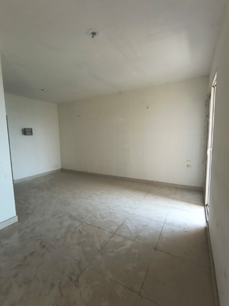 Room, signature-the-millennia-3 2 Bedroom 661 Sq.Ft. Apartment In Sector 37d Gurgaon 9385007