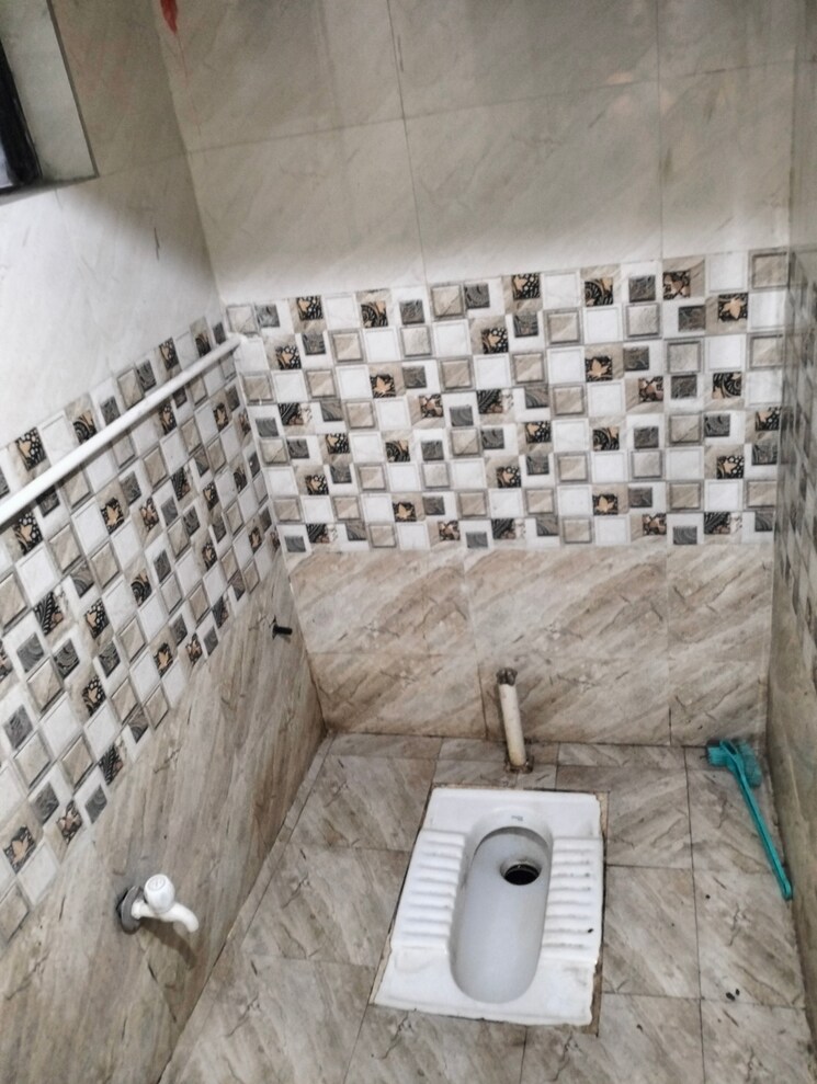 Bathroom, jmd-enclave 1 Bedroom 500 Sq.Ft. Apartment In Nibm Pune 9384966