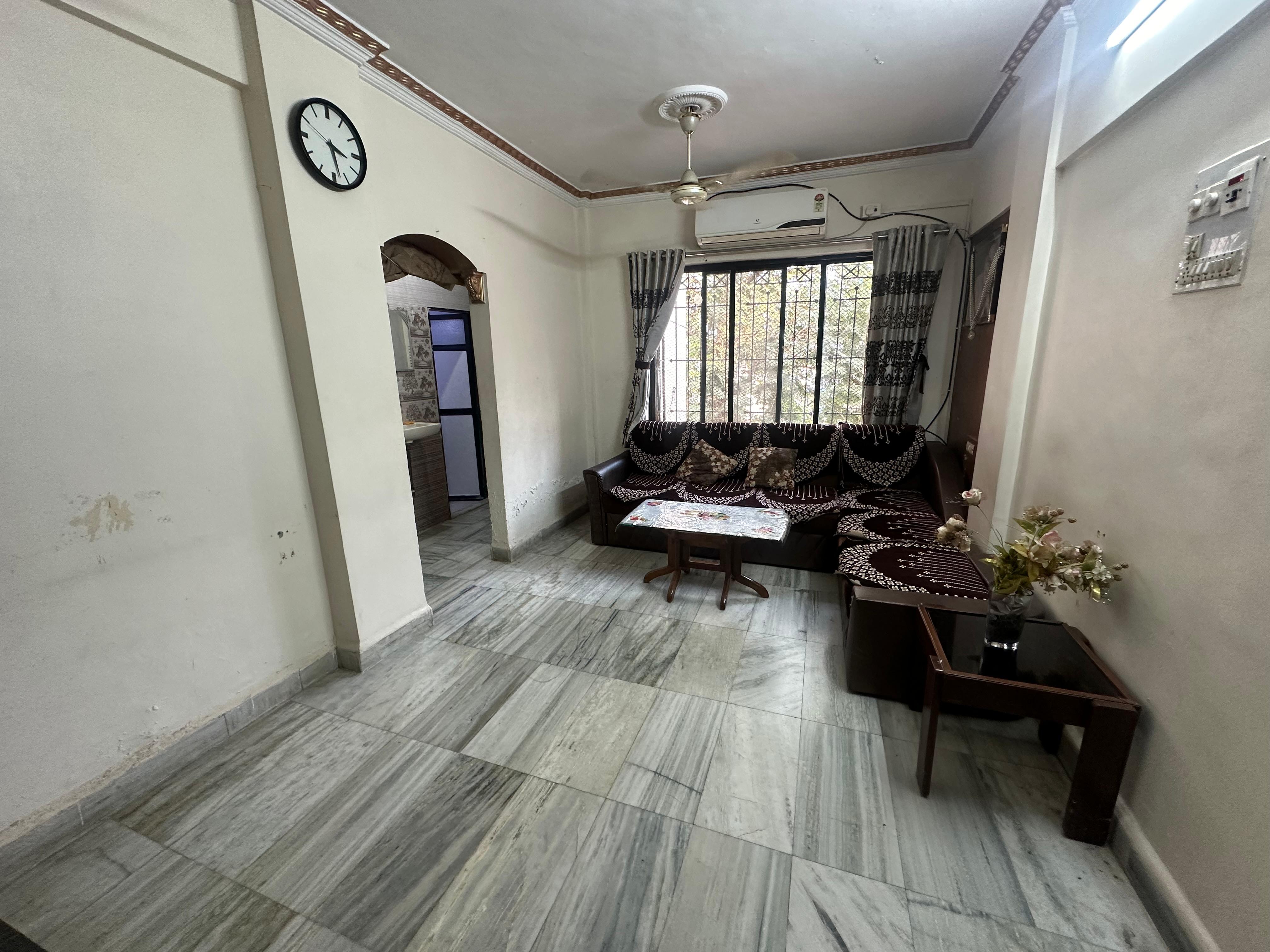 1 BHK + Servant Room Apartment For Rent in Juipiter Building Charkop