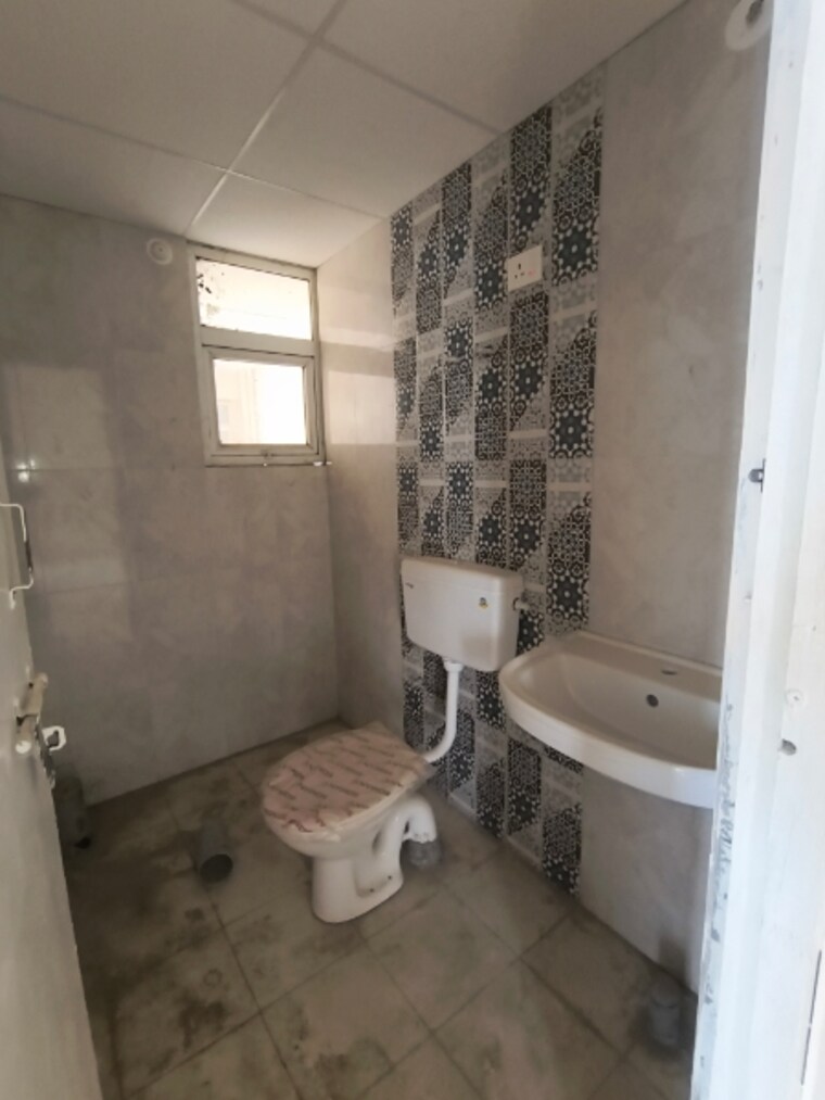 Bathroom, signature-the-millennia-3 2 Bedroom 661 Sq.Ft. Apartment In Sector 37d Gurgaon 9385007