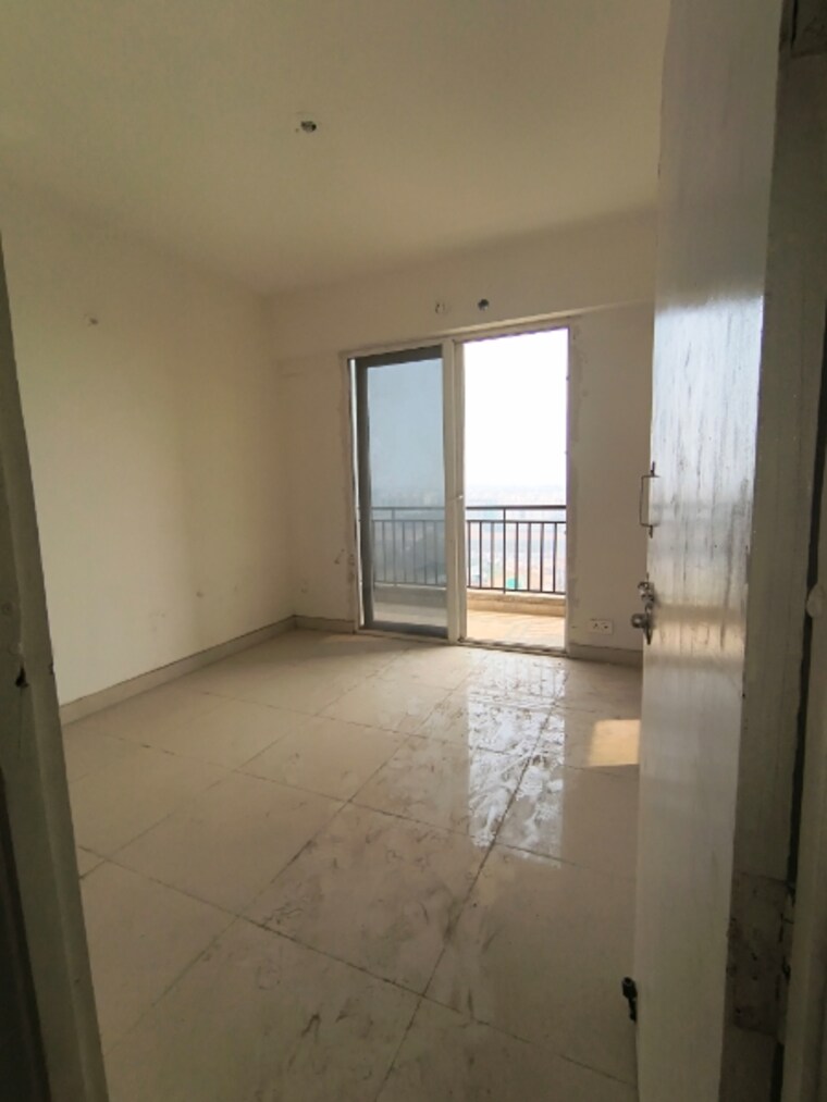 Room, signature-the-millennia-3 2 Bedroom 661 Sq.Ft. Apartment In Sector 37d Gurgaon 9385007