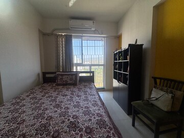 2 BHK Apartment For Sale in Godrej Tranquil, Kandivali East