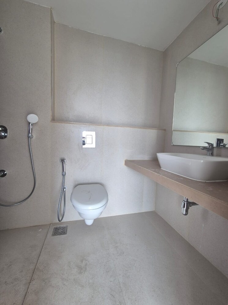 Bathroom, courtyard-by-narang-realty-and-the-wadhwa-group 2 Bedroom 830 Sq.Ft. Apartment In Pokhran Road No Two Thane 9385008