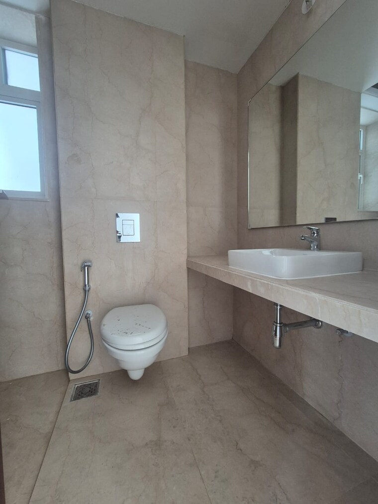 Bathroom, courtyard-by-narang-realty-and-the-wadhwa-group 2 Bedroom 830 Sq.Ft. Apartment In Pokhran Road No Two Thane 9385008