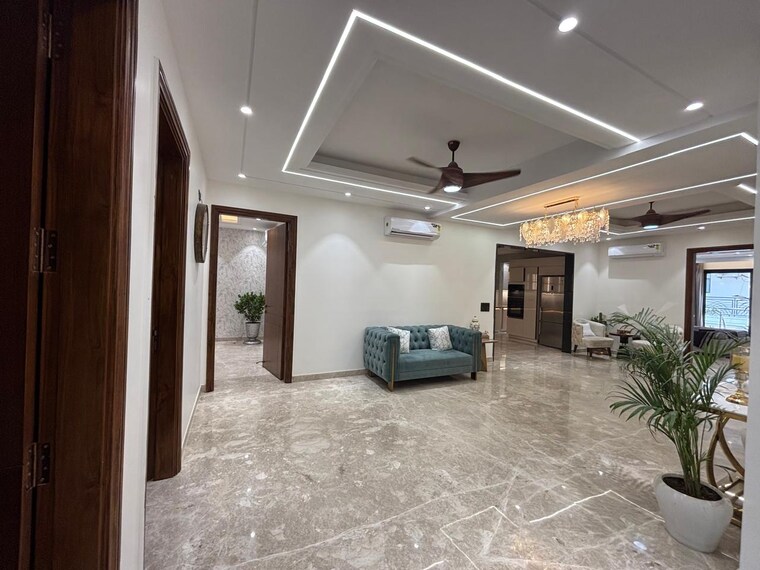  Parking, ireo-city-plots 4 Bedroom 2375 Sq.Ft. Builder Floor In Sector 60 Gurgaon 9385066