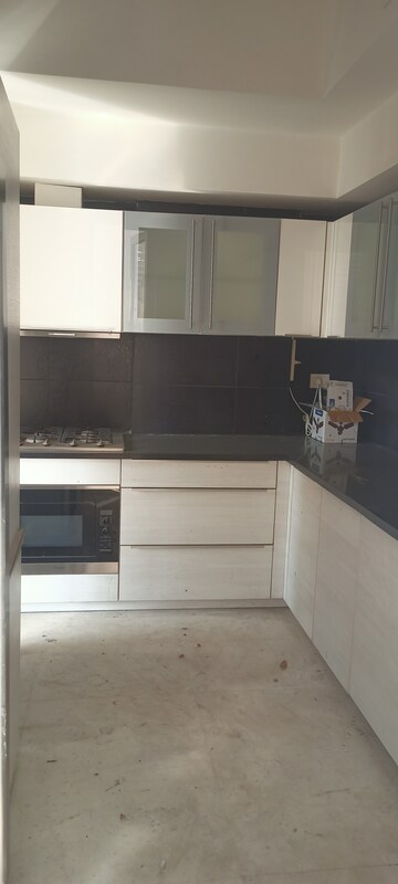 Kitchen in 3.5 BHK Apartment at Ireo Skyon, Sector 60 – for Sale