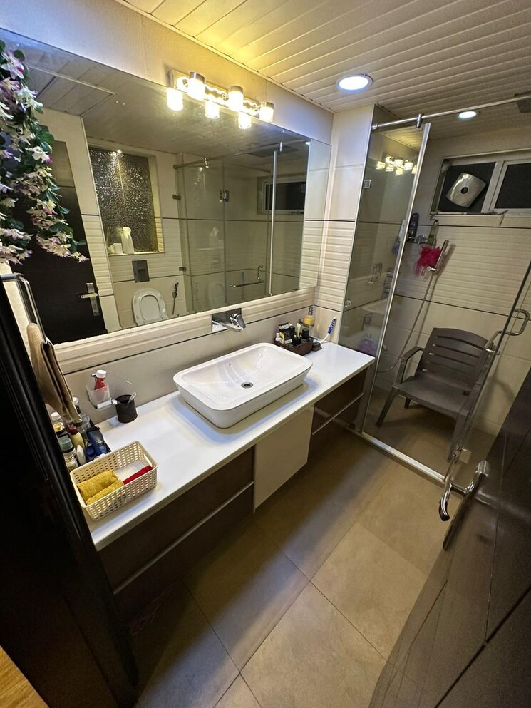 Attached Bathroom, vatika-city 4 Bedroom 2999 Sq.Ft. Apartment In Sector 49 Gurgaon 9385230