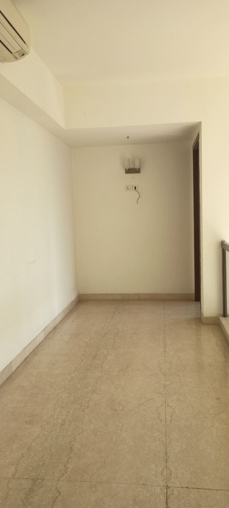 Room, m3m-golf-estate 3.5 Bedroom 3844 Sq.Ft. Apartment In Sector 65 Gurgaon 9385236