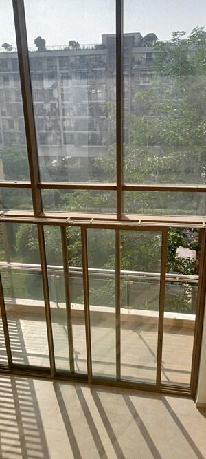 Balcony in 3.5 BHK Apartment at M3M Golf Estate, Sector 65 – for Sale