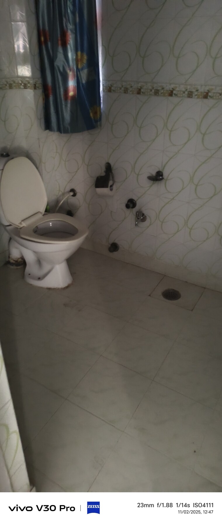 Bathroom, soochana-apartment 2 Bedroom 1100 Sq.Ft. Apartment In Vasundhara Enclave Delhi 9385239