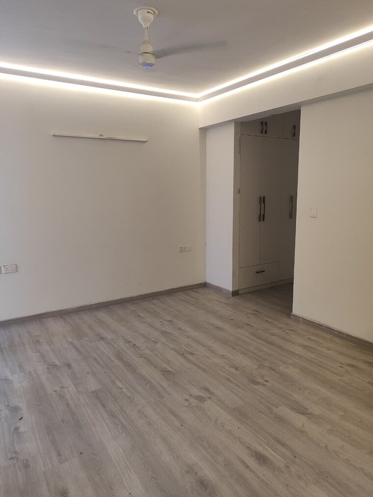 Room, hero-homes-gurgaon 3 Bedroom 1689 Sq.Ft. Apartment In Sector 104 Gurgaon 9385219