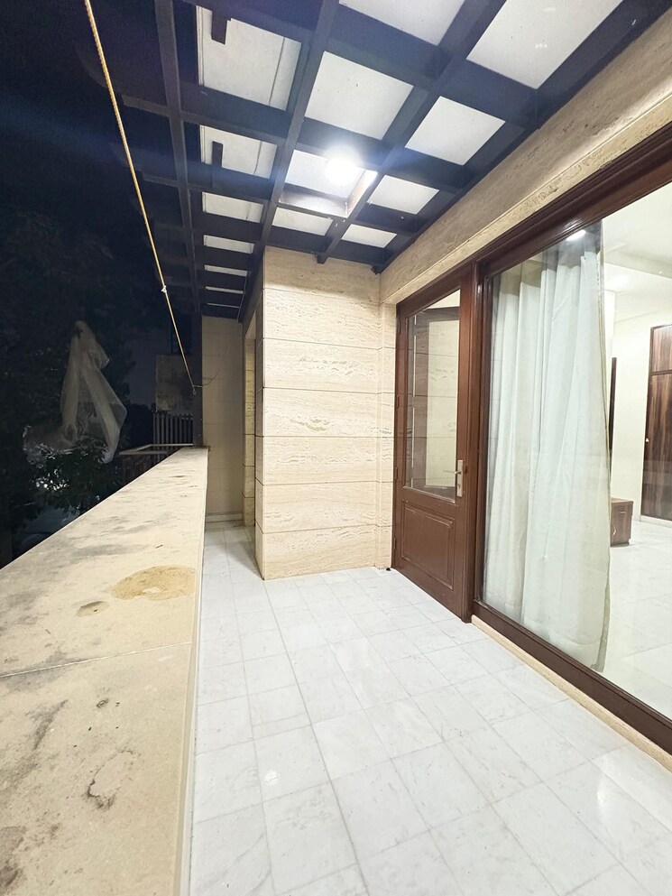 undefined, saket 2 Bedroom 1000 Sq.Ft. Apartment In Saket Delhi 9385245