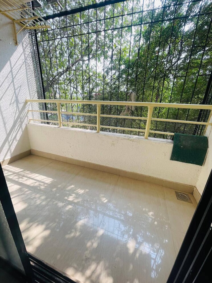 Balcony, karve nagar 1 Bedroom 550 Sq.Ft. Villa In Karve Nagar Pune 9385275