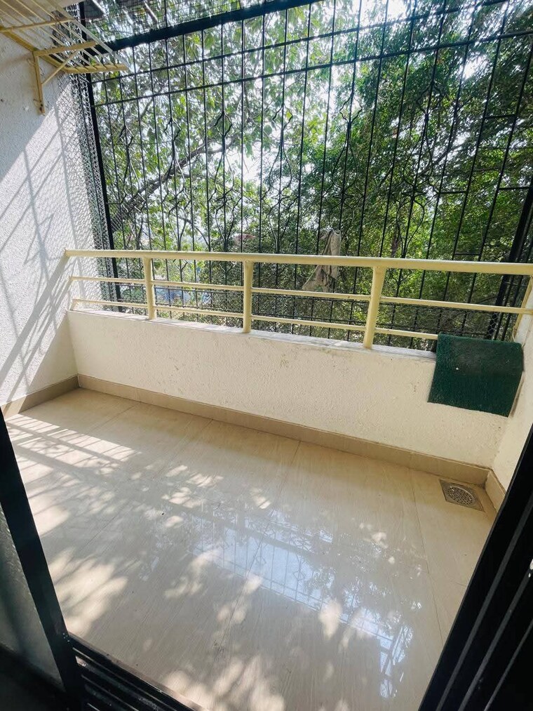 Balcony, karve nagar 1 Bedroom 550 Sq.Ft. Villa In Karve Nagar Pune 9385275