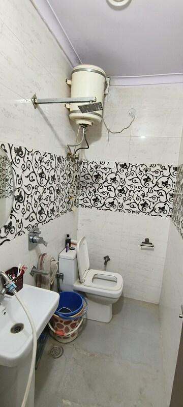 Bathroom in 2 BHK Builder Floor at Dwarka Mor – for Rent