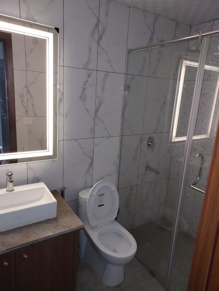 Bathroom, central-park-flower-valley 3 Bedroom 1642 Sq.Ft. Builder Floor In Sohna Sector 33 Gurgaon 9385328